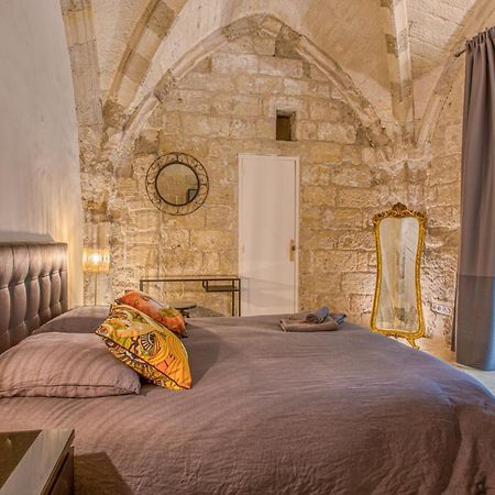 La Chapelle Du Miracle Apartment Avignon Bagian luar foto